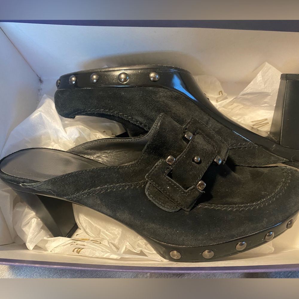 Women’s Stuart wiseman black suede mule